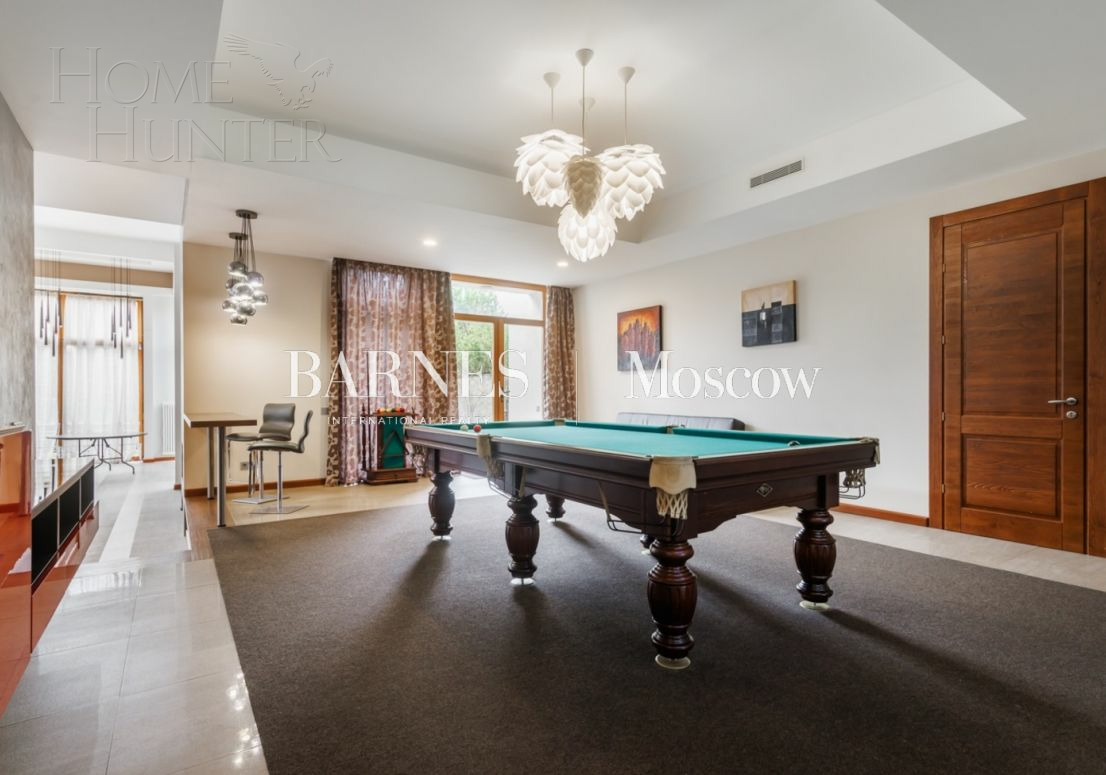 2-этажный коттедж 650 м² с отделкой