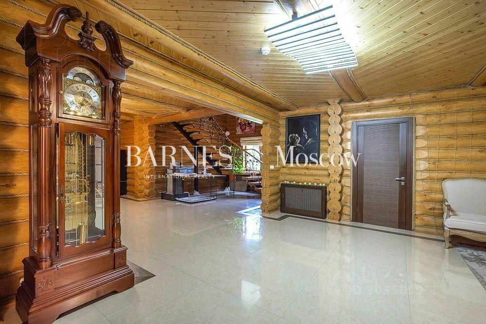 2-этажный коттедж 550 м² с отделкой