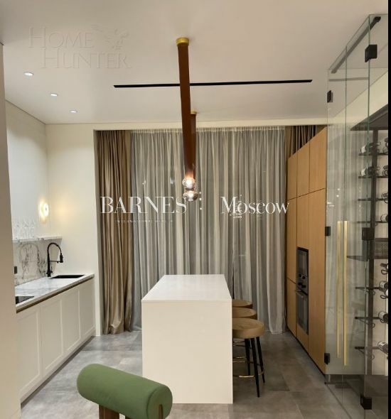 2-этажный таунхаус 250 м² с отделкой