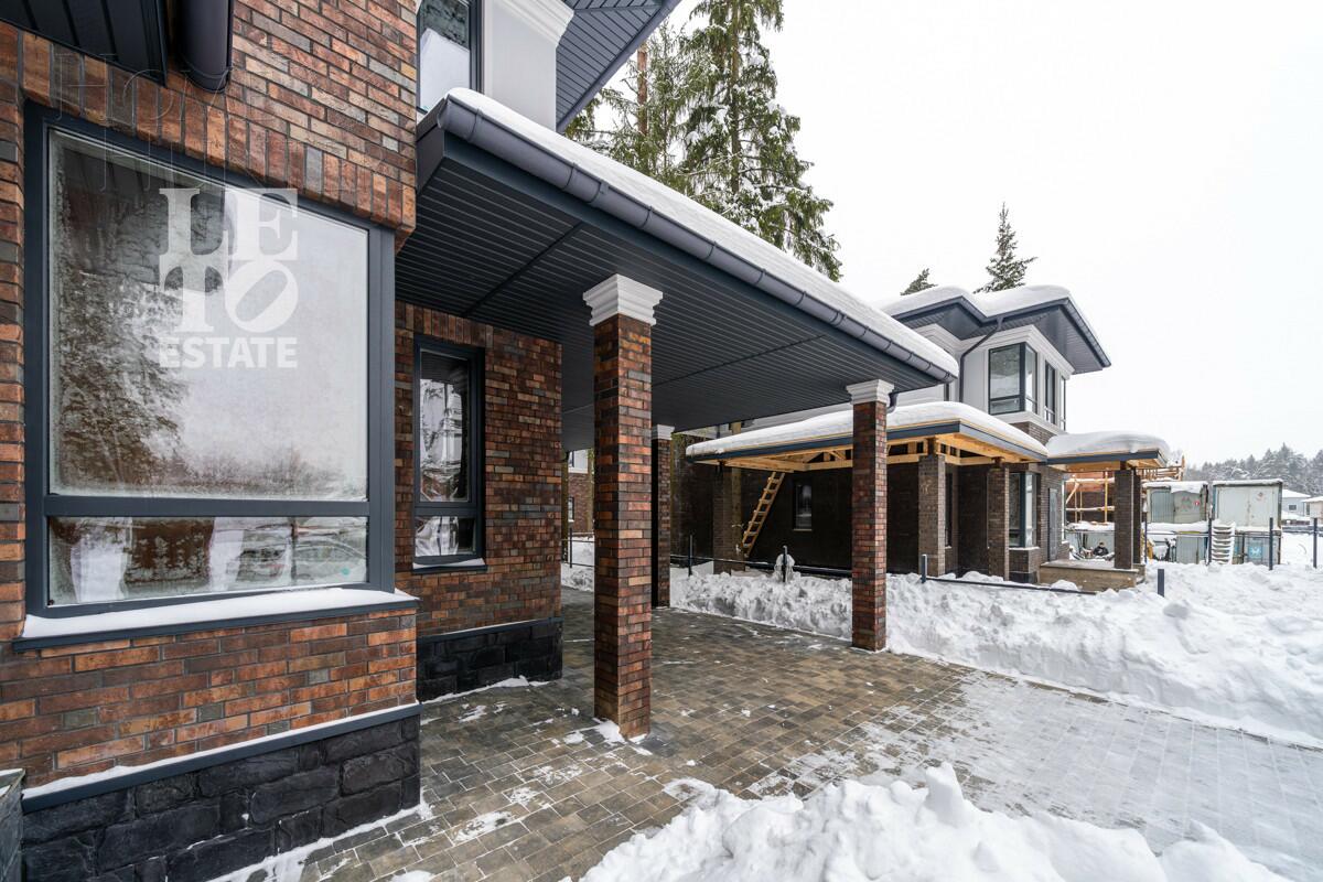 2-этажный коттедж 270 м² без отделки