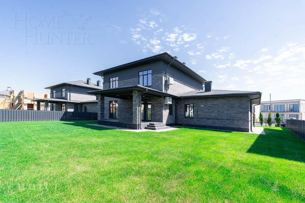 2-этажный коттедж 324 м² с отделкой