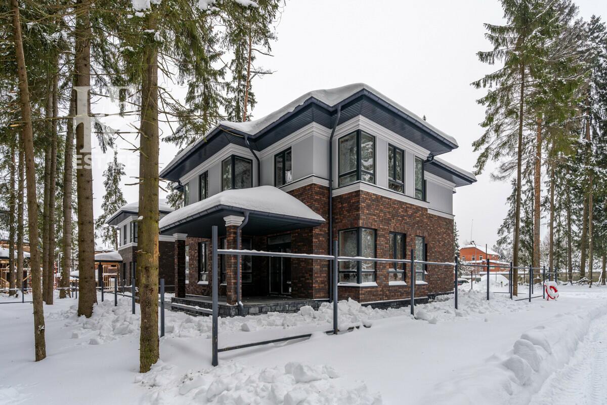 2-этажный коттедж 270 м² без отделки