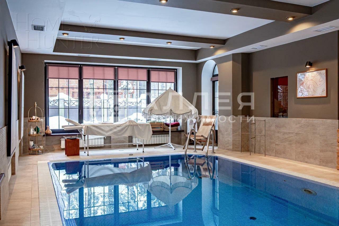 2-этажный коттедж 635 м² с отделкой