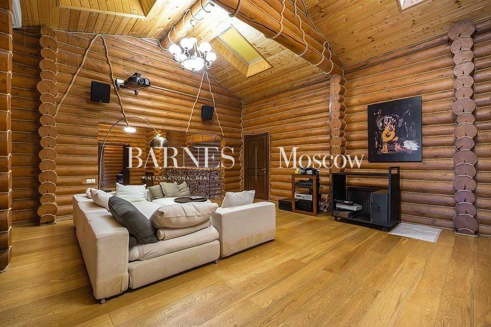 2-этажный коттедж 550 м² с отделкой