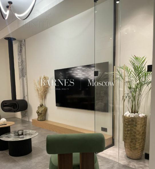 2-этажный таунхаус 250 м² с отделкой