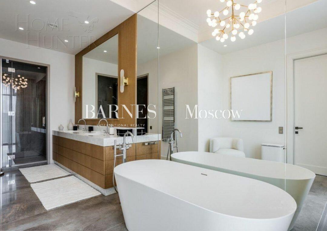 2-этажный коттедж 730 м² с отделкой