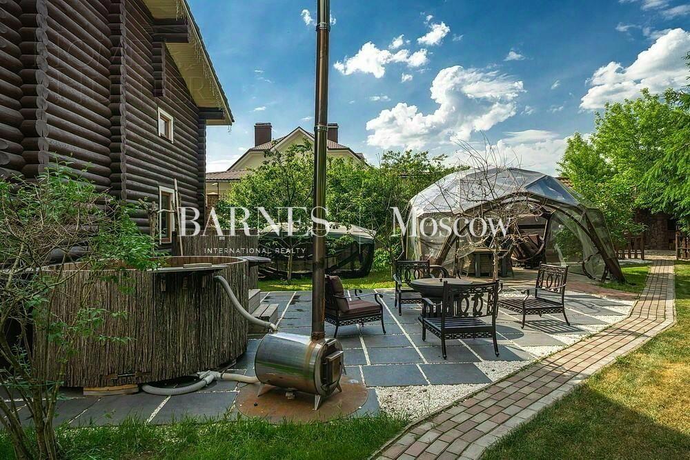 2-этажный коттедж 550 м² с отделкой