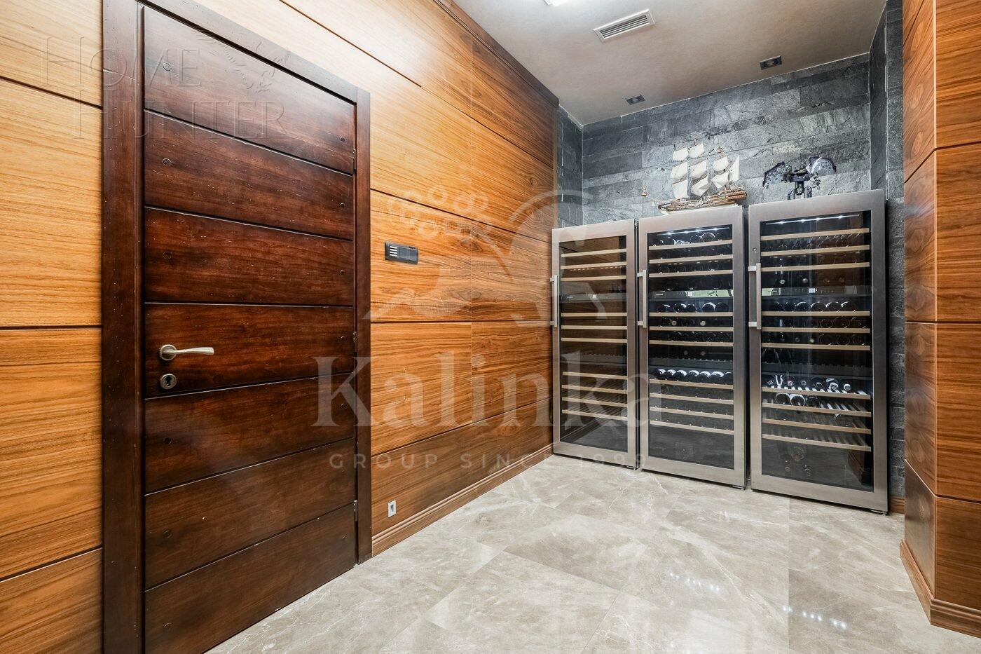 2-этажный коттедж 718 м² с отделкой