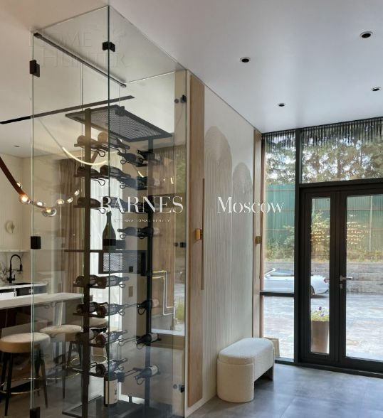 2-этажный таунхаус 250 м² с отделкой