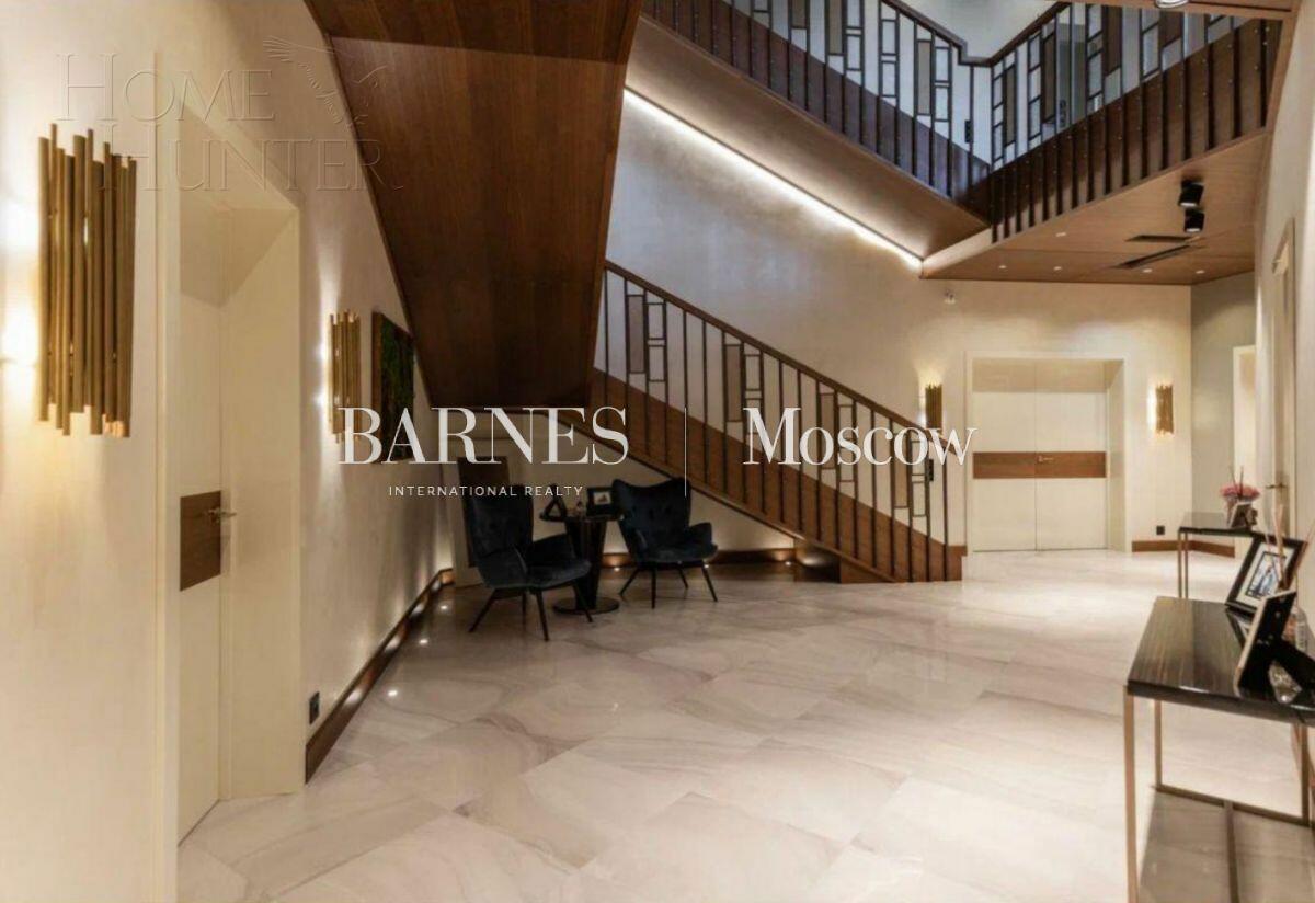 2-этажный коттедж 1 280 м² с отделкой