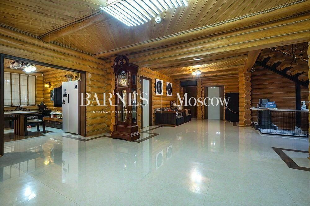 2-этажный коттедж 550 м² с отделкой