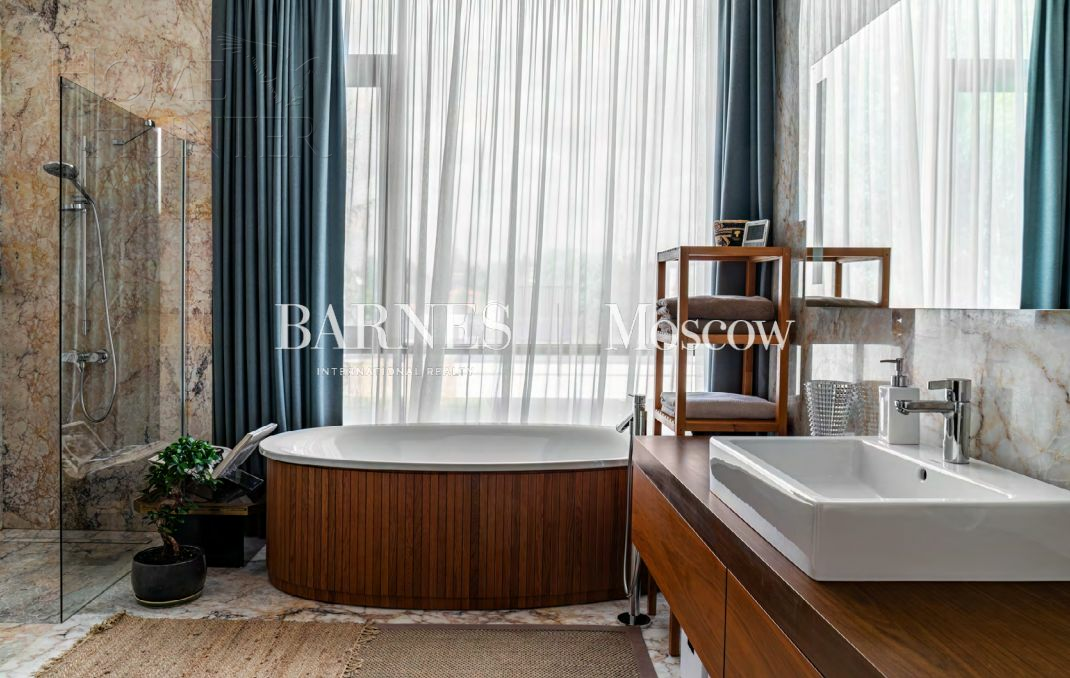 2-этажный коттедж 1 624 м² с отделкой