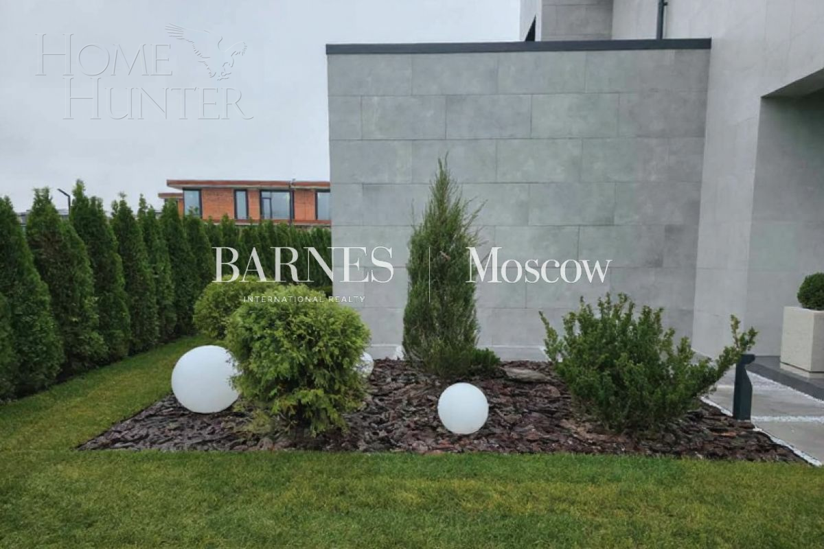 2-этажный коттедж 450 м² без отделки