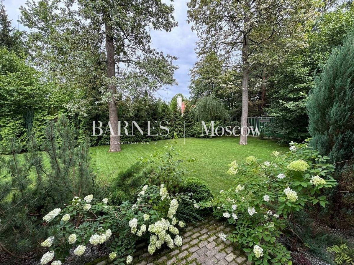 2-этажный коттедж 700 м² с отделкой