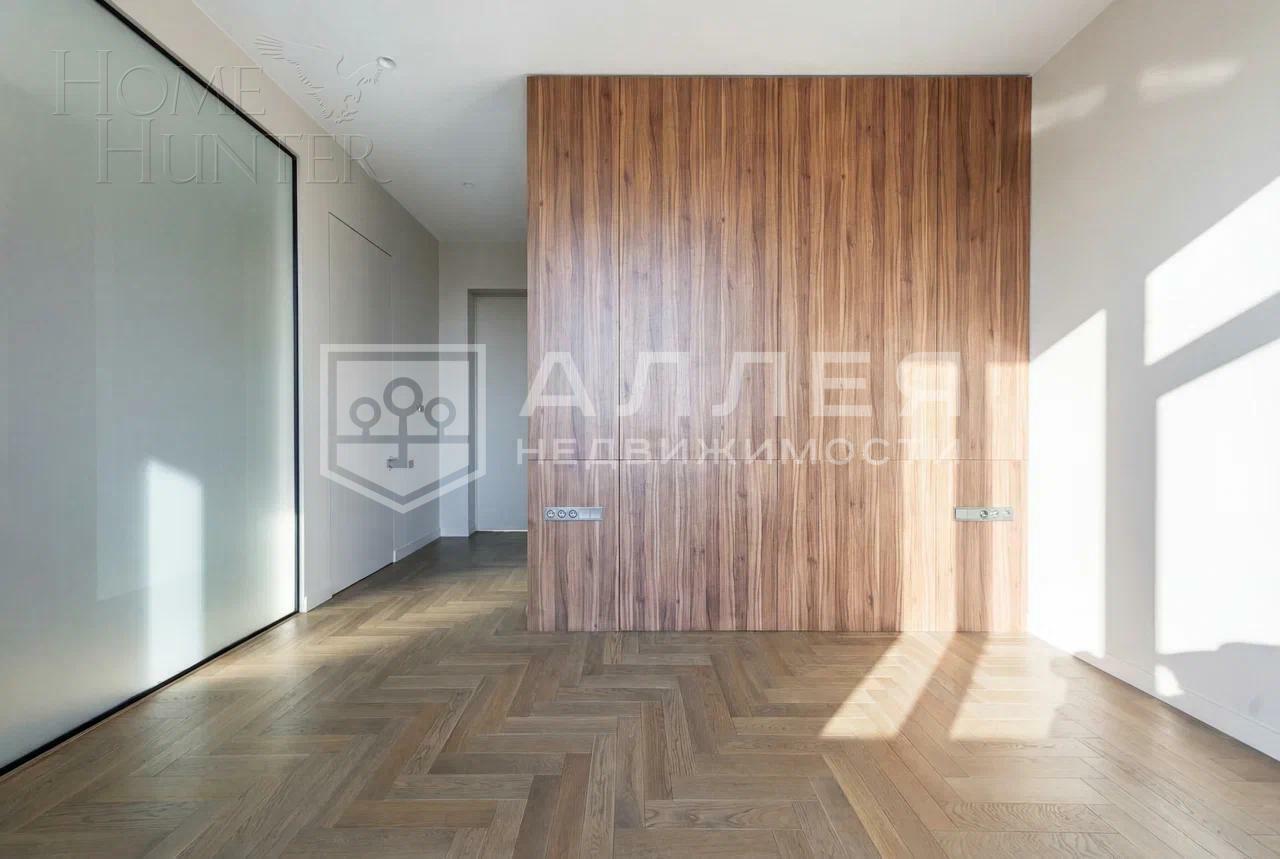 2-этажный коттедж 637 м² с отделкой