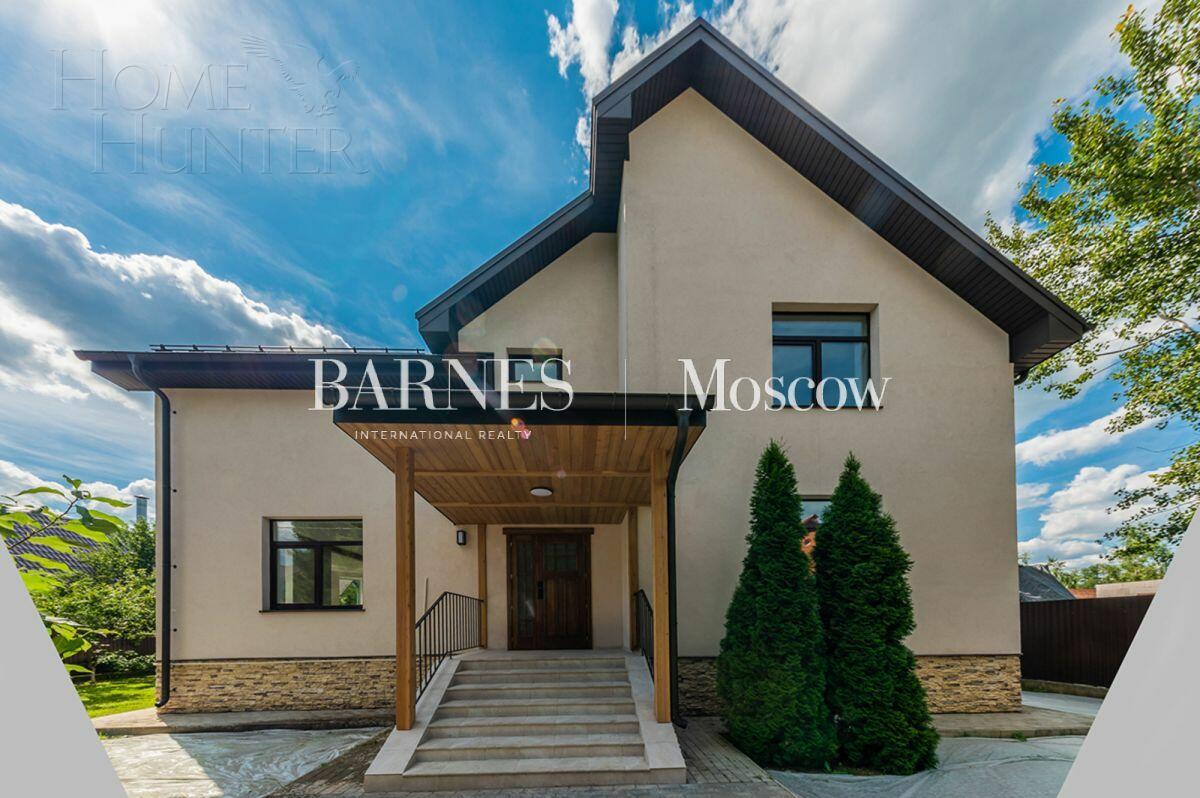 2-этажный коттедж 500 м² с отделкой