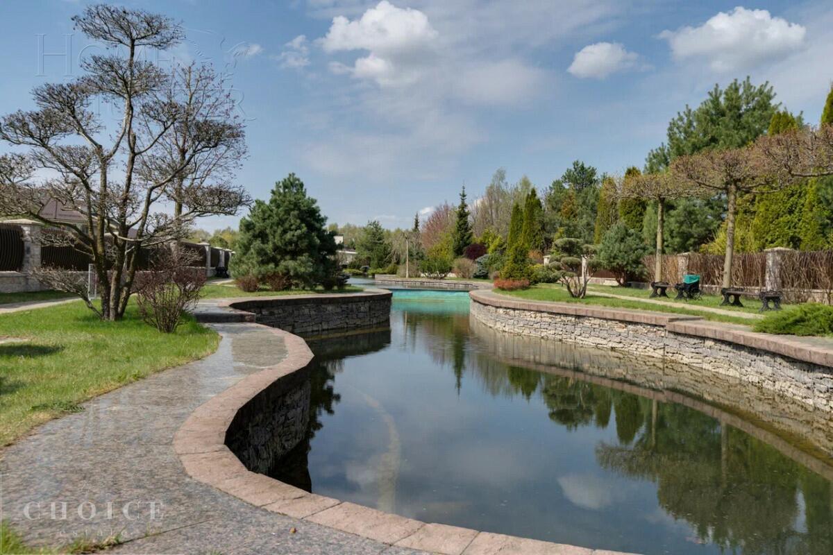 Участок 15.6 сот. в охраняемом поселке