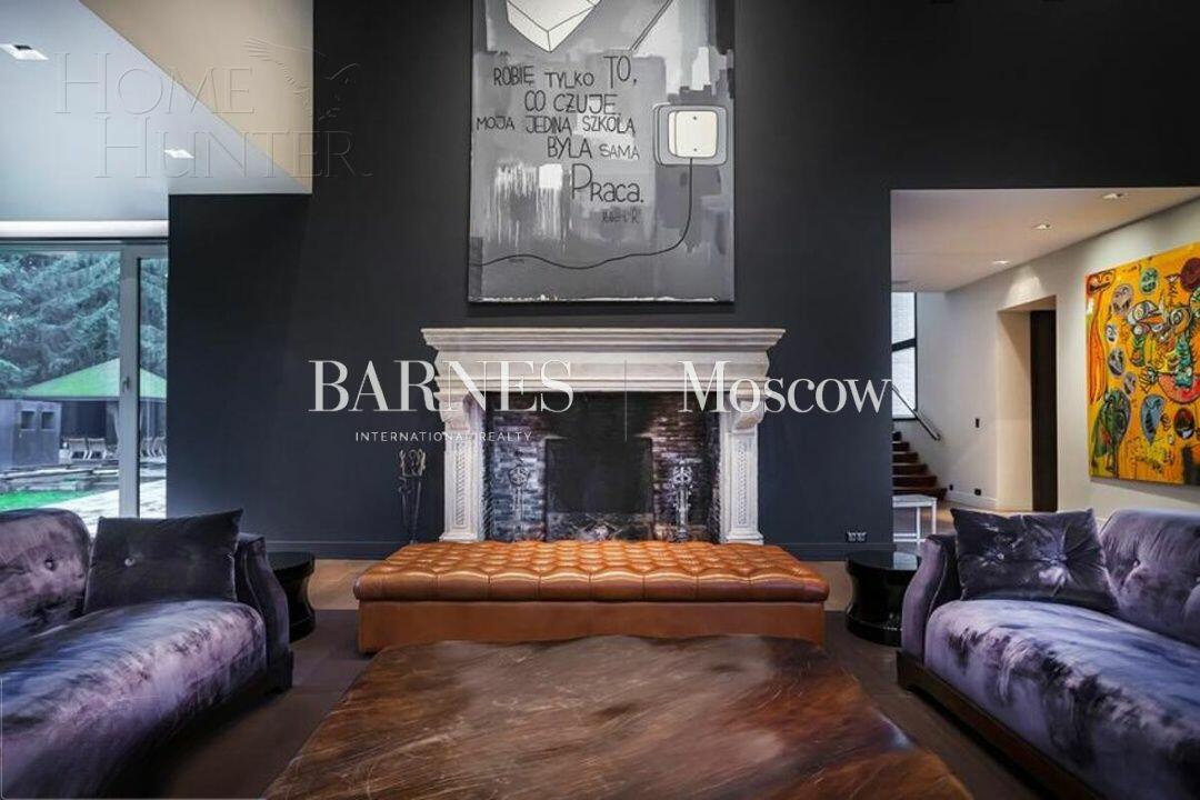 2-этажный коттедж 1 400 м² с отделкой