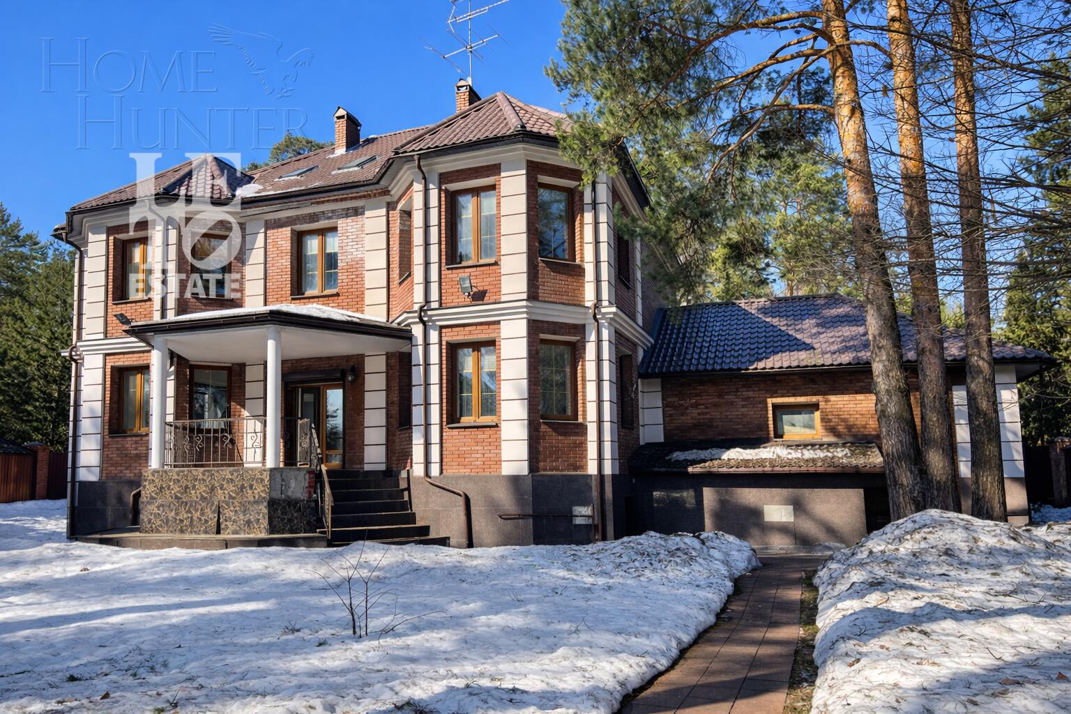 2-этажный коттедж 600 м² с отделкой