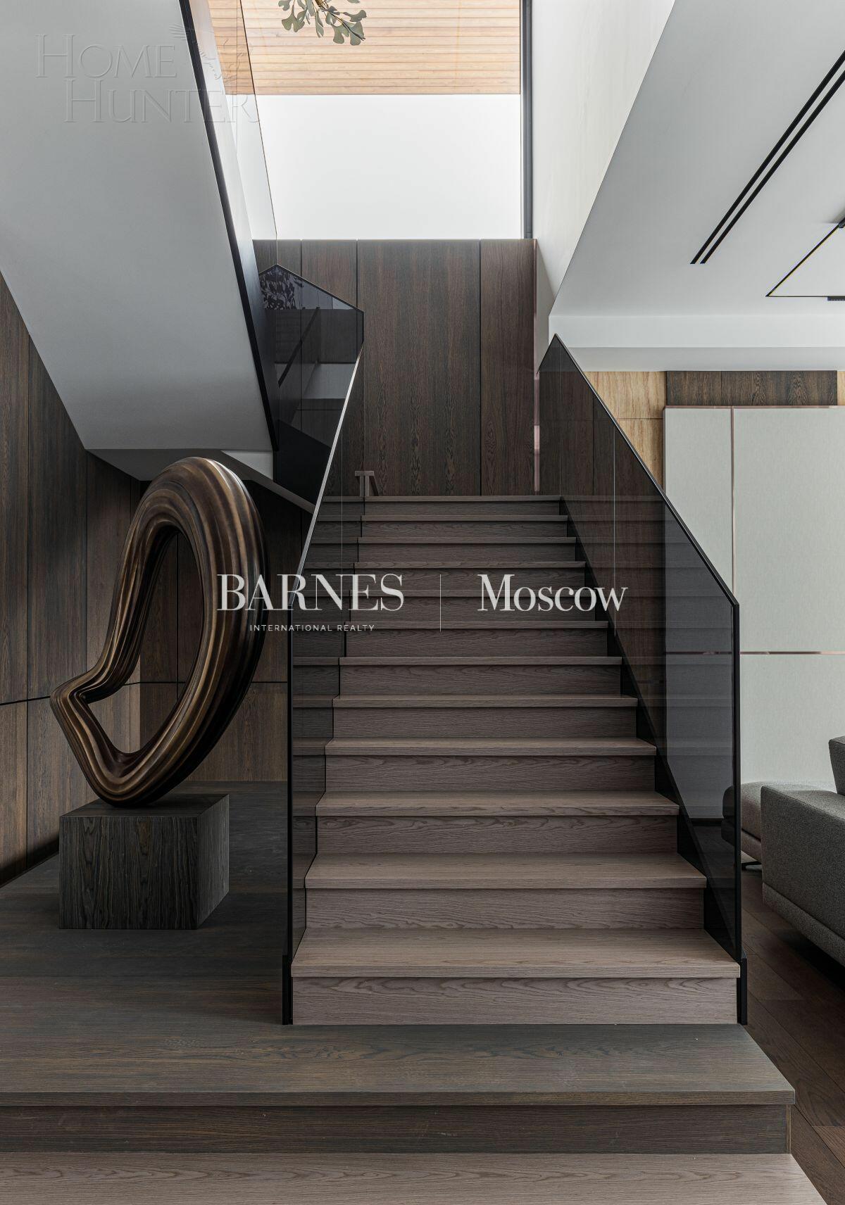 2-этажный коттедж 1 066 м² с отделкой