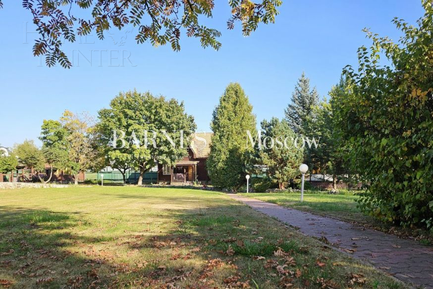 2-этажный коттедж 300 м² с отделкой