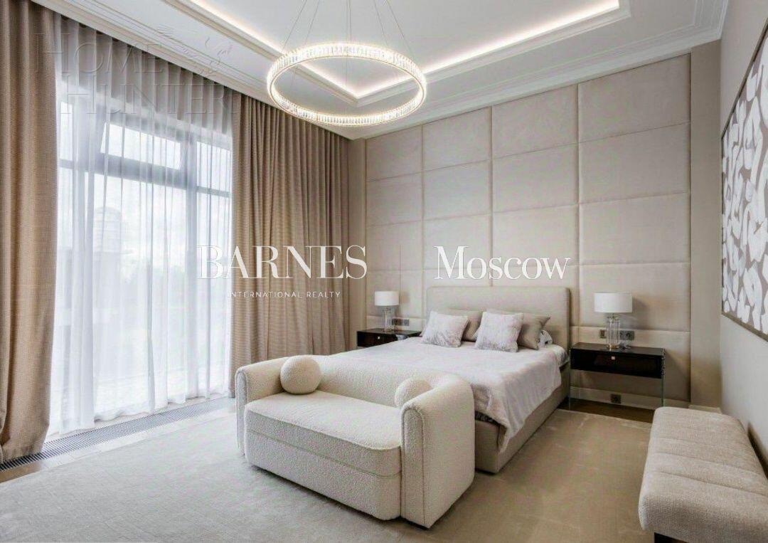 2-этажный коттедж 730 м² с отделкой