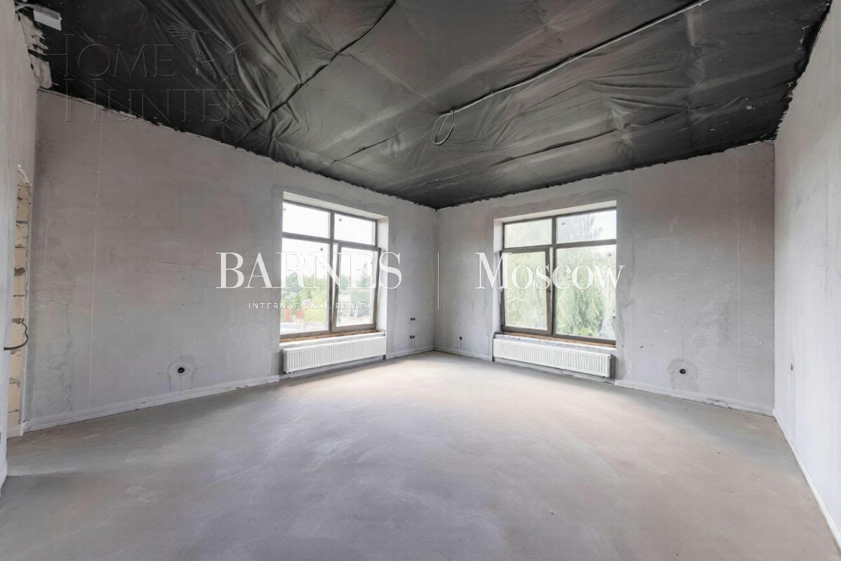 2-этажный коттедж 340 м² без отделки