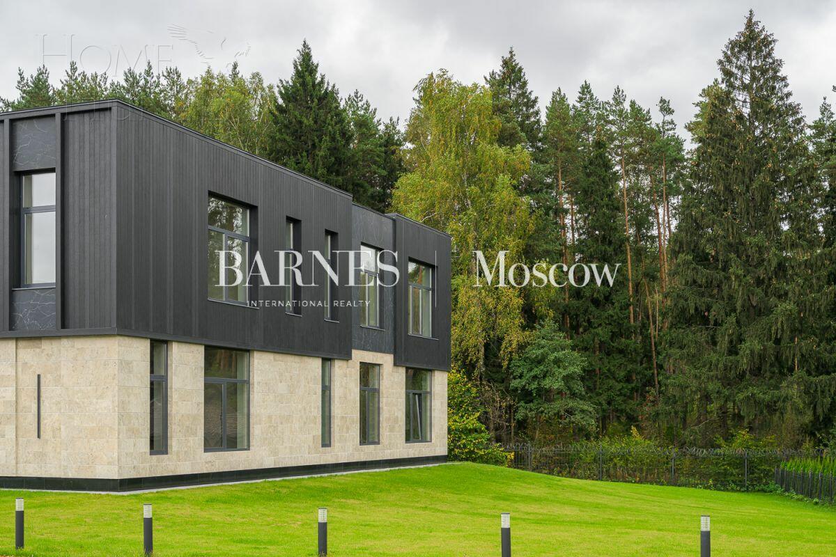 2-этажный коттедж 622 м² с отделкой