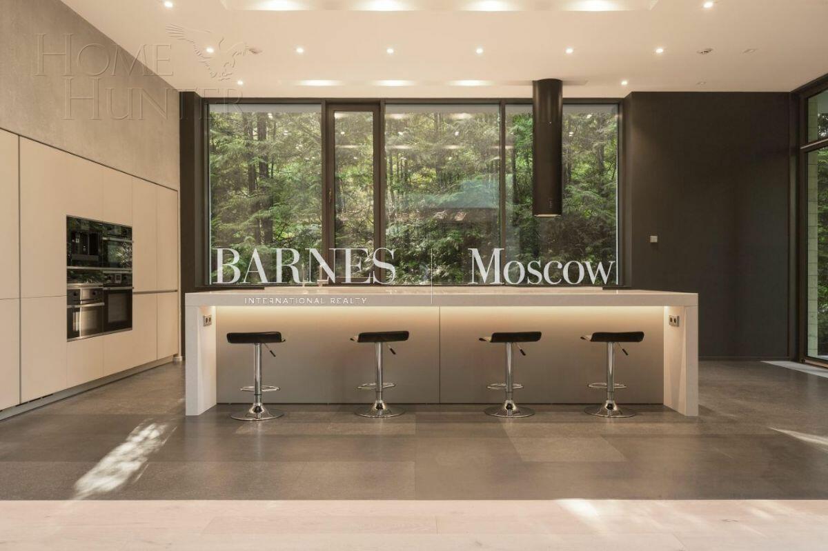 2-этажный коттедж 1 040 м² с отделкой