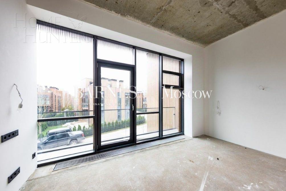 3-этажный таунхаус 250 м² без отделки