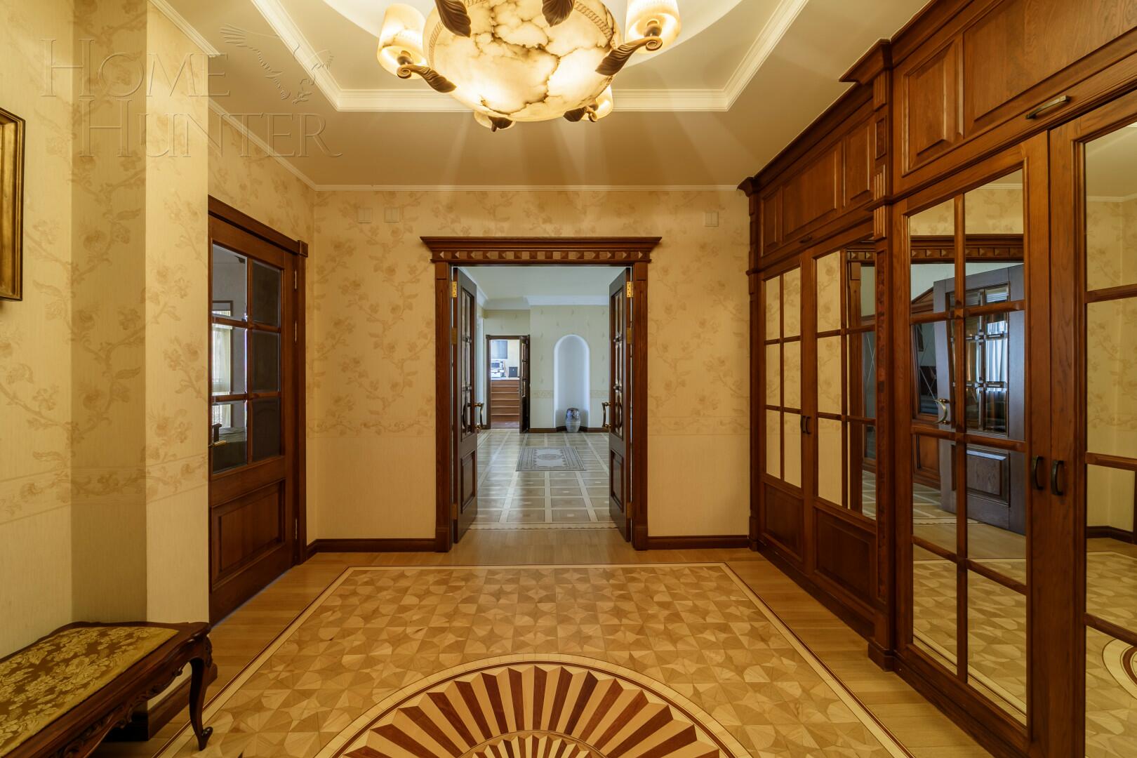 6-КОМН. КВАРТИРА С ОТДЕЛКОЙ 464 М² НА 15 ЭТАЖЕ