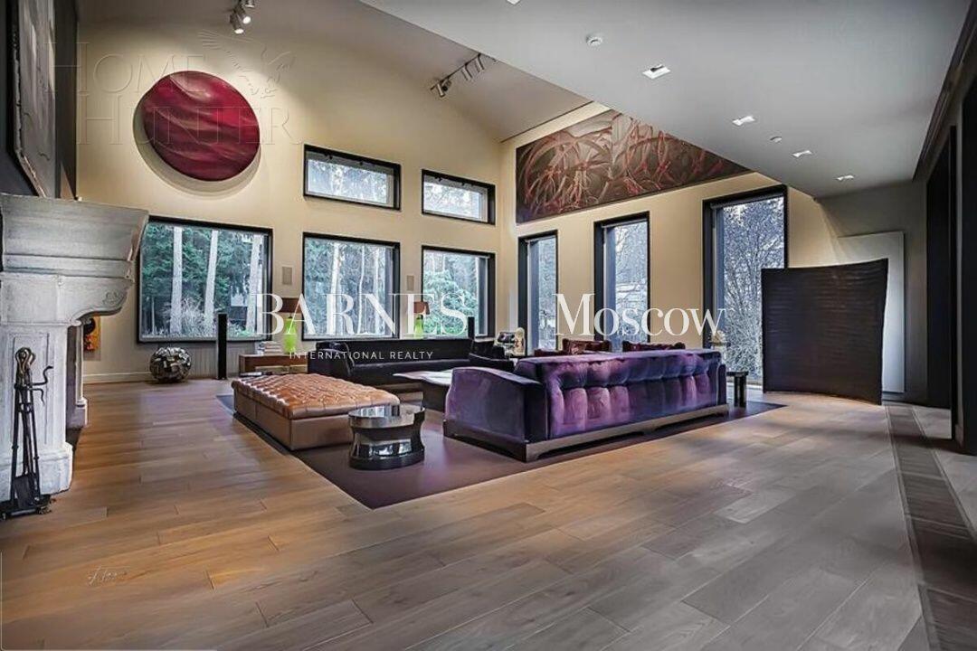 2-этажный коттедж 1 400 м² с отделкой