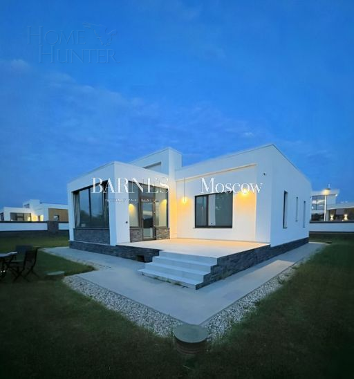 1-этажный коттедж 170 м² с отделкой