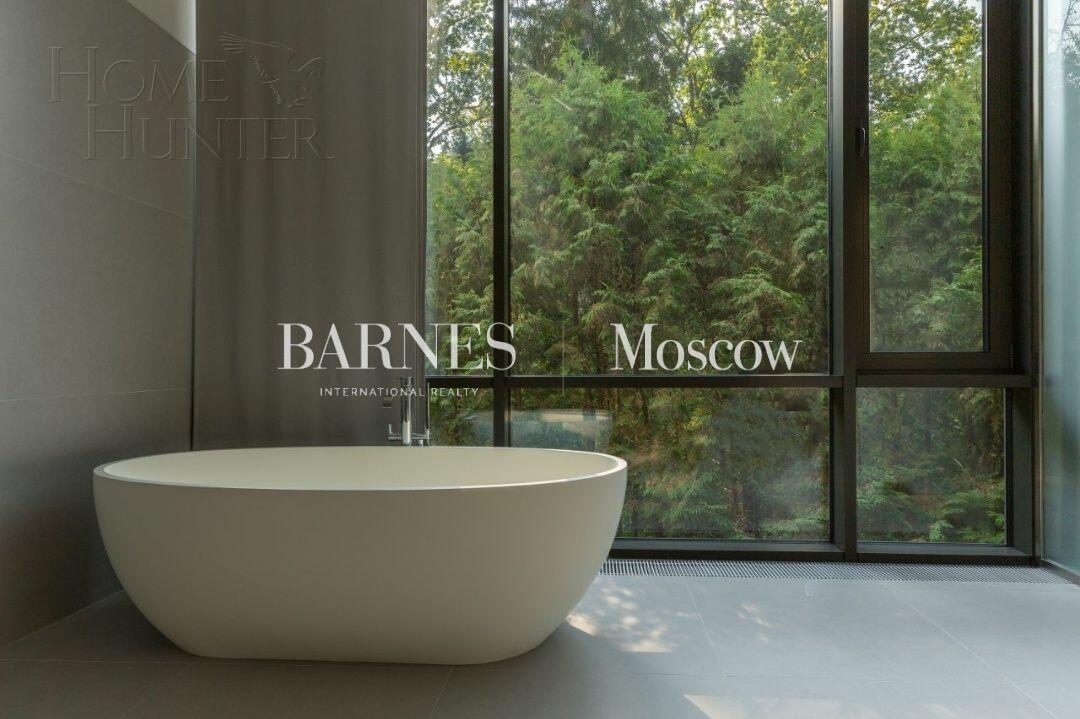 2-этажный коттедж 1 040 м² с отделкой