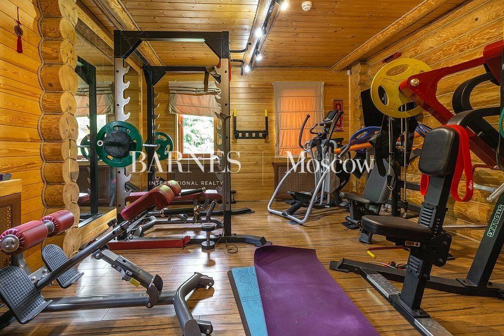 2-этажный коттедж 550 м² с отделкой