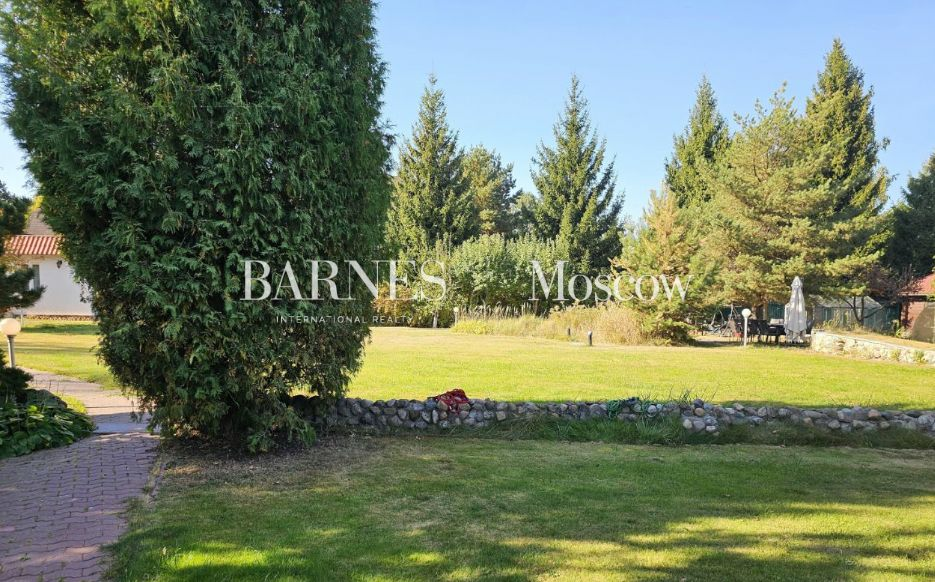 Участок 36 сот. в охраняемом поселке