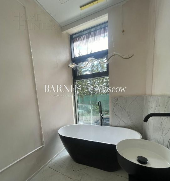 2-этажный таунхаус 250 м² с отделкой