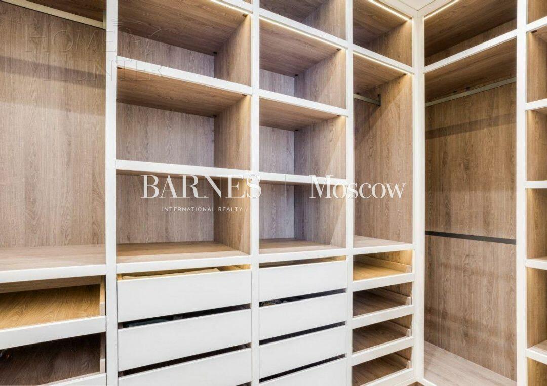 2-этажный коттедж 730 м² с отделкой