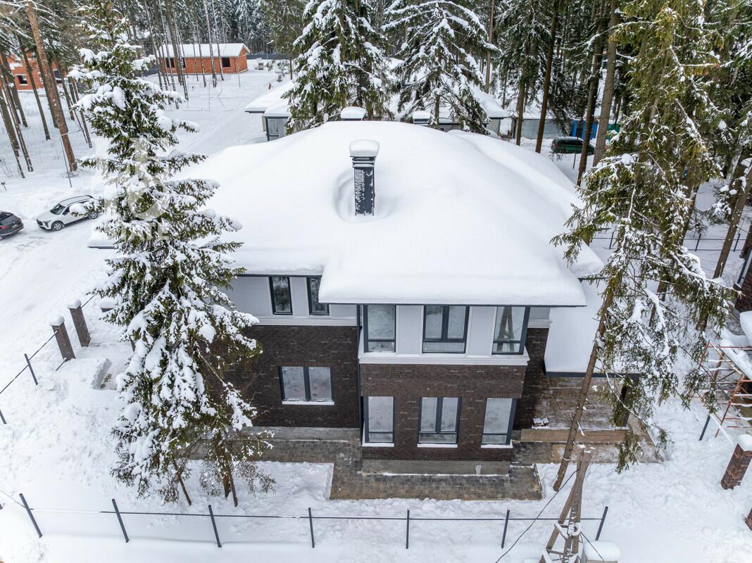 2-этажный коттедж 270 м² без отделки