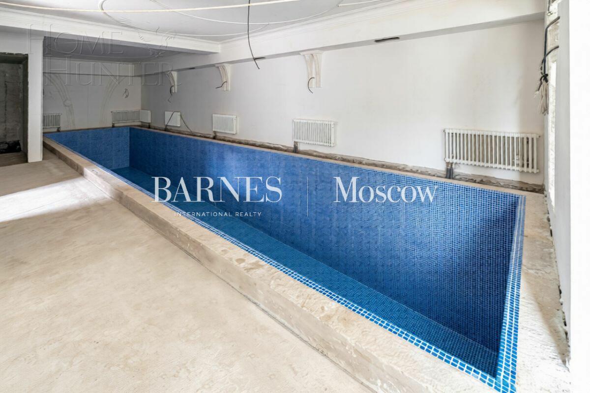 2-этажный коттедж 630 м² без отделки