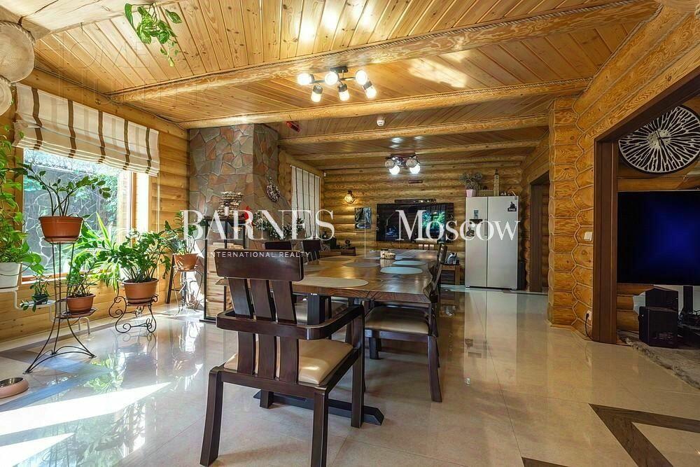 2-этажный коттедж 550 м² с отделкой