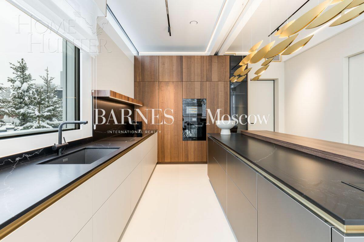 2-этажный коттедж 836 м² с отделкой