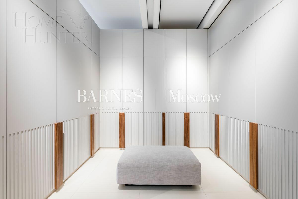 2-этажный коттедж 836 м² с отделкой