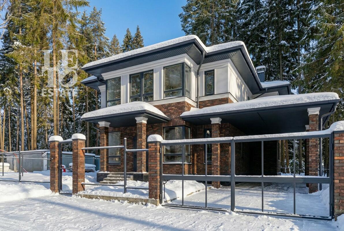 2-этажный коттедж 270 м² без отделки