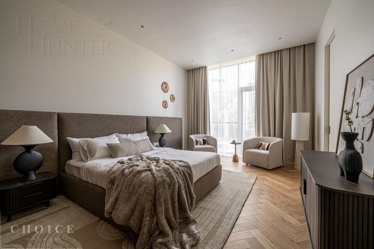 3-этажный таунхаус 277 м² с отделкой