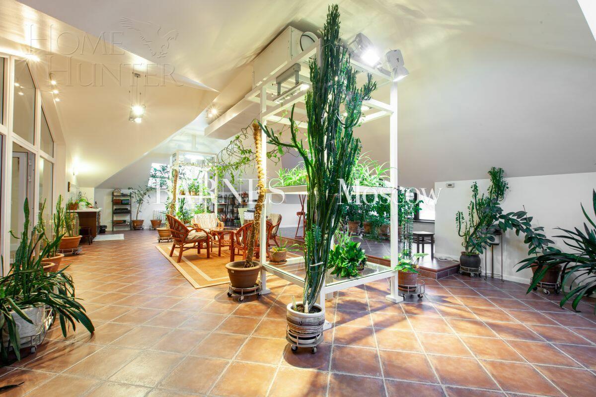 2-этажный коттедж 1 094 м² с отделкой