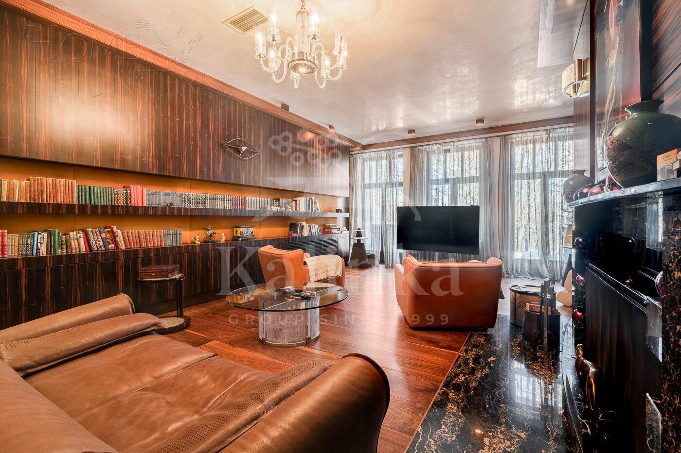 2-этажный коттедж 718 м² с отделкой