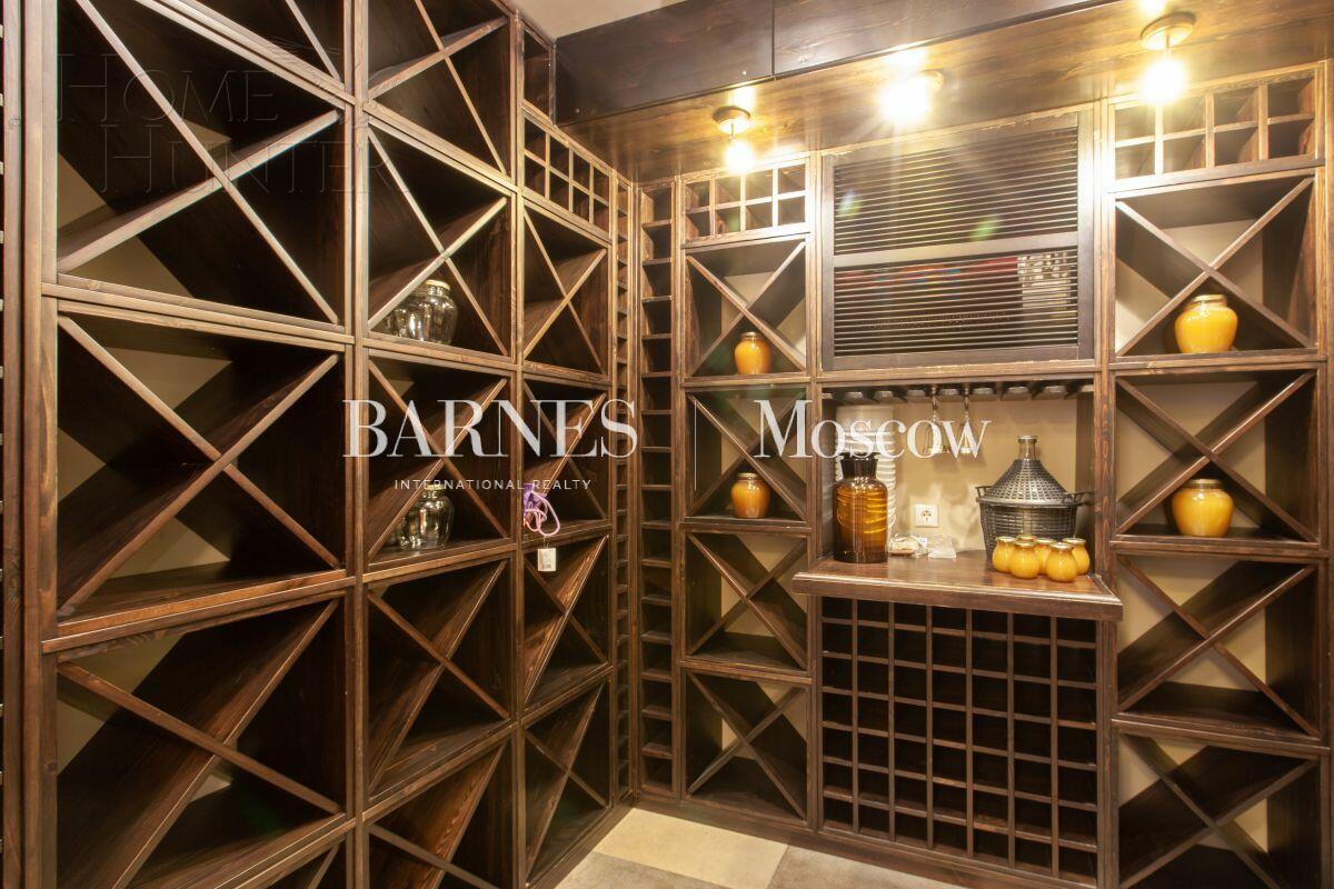 2-этажный коттедж 1 094 м² с отделкой