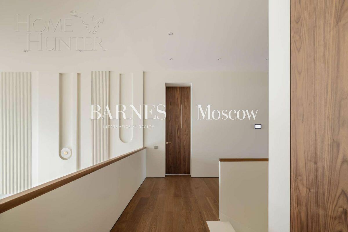 2-этажный коттедж 747 м² с отделкой