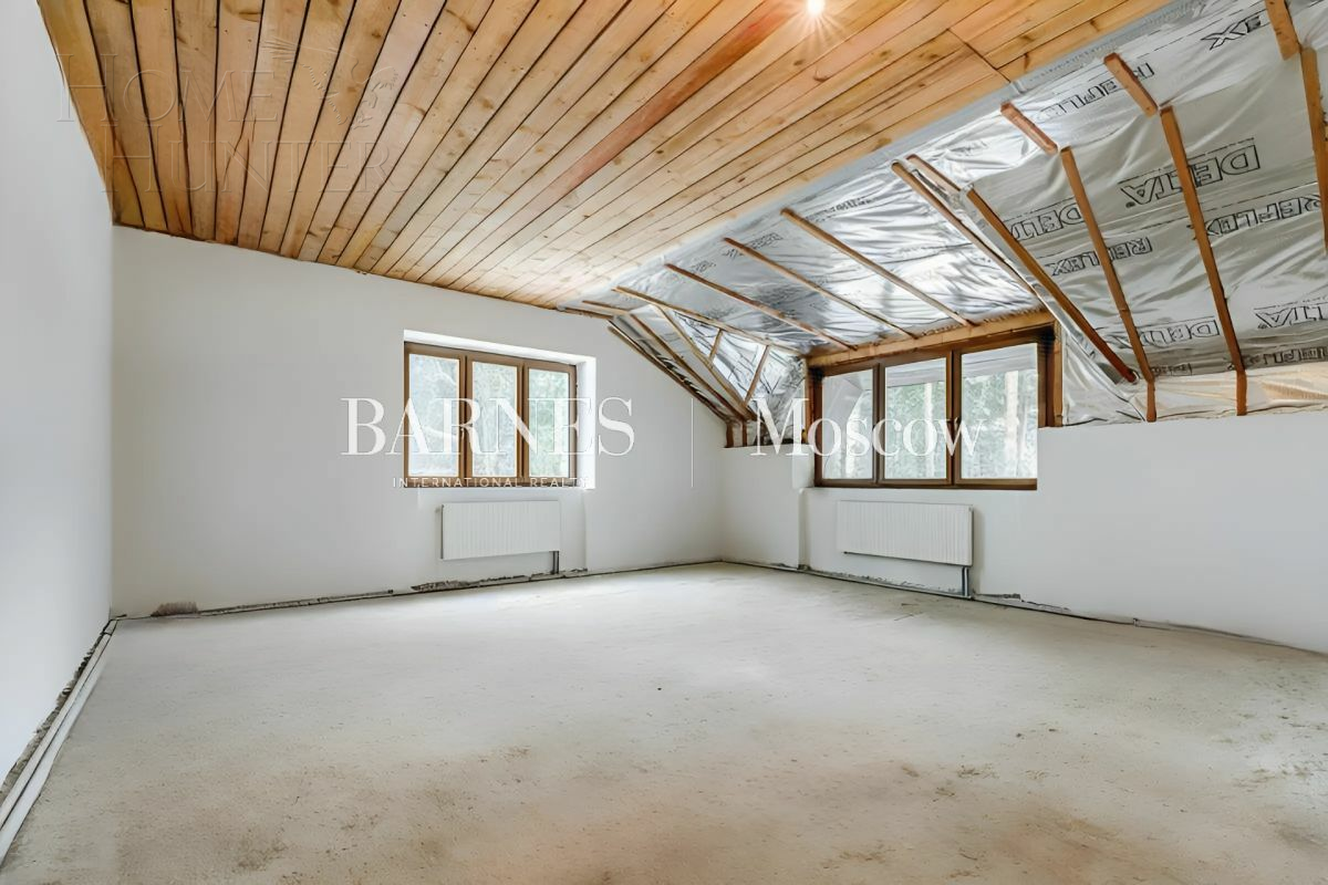 2-этажный коттедж 640 м² без отделки